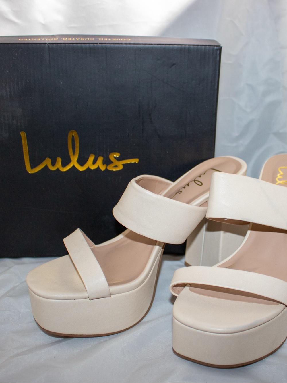 Lulu’s Aishan Ivory Platform Block Heel Slides | Size 9 | New with Box